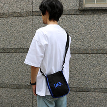 画像をギャラリービューアに読み込む, Canvas Shoulder Bag  [Black]
