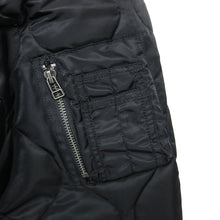 画像をギャラリービューアに読み込む, Quilting MA-1  [Black]
